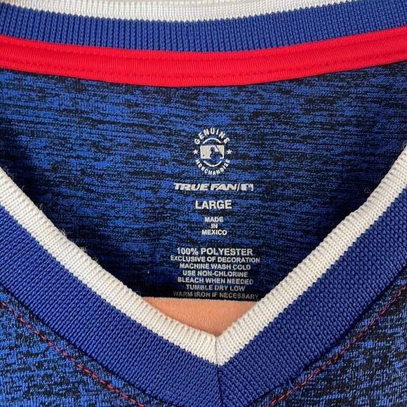 Chicago Cubs Shirt - Picture 2 of 5